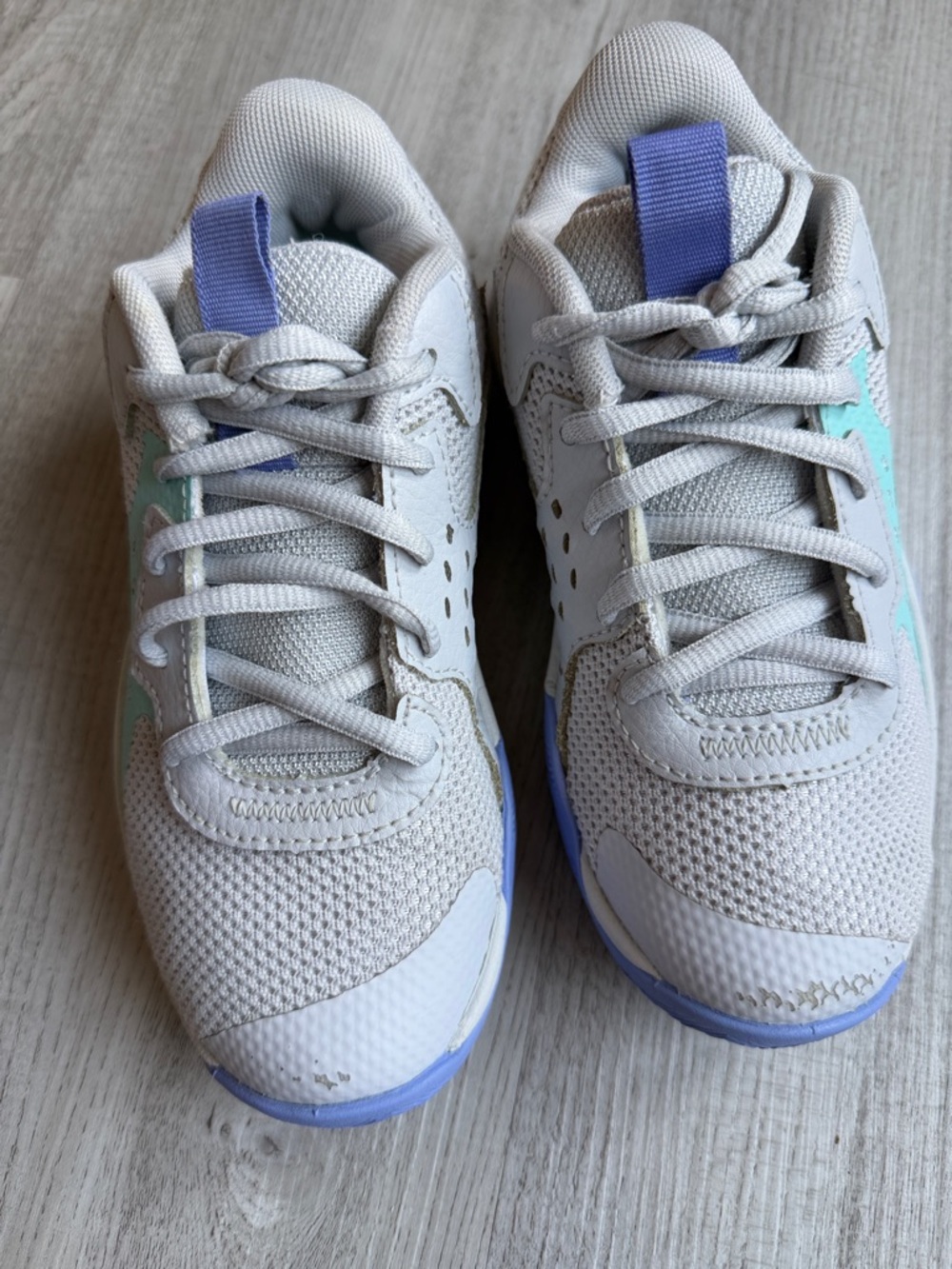 Under Armour Kids Sneakers in Light Gray with Purple and Mint‎ Accents
